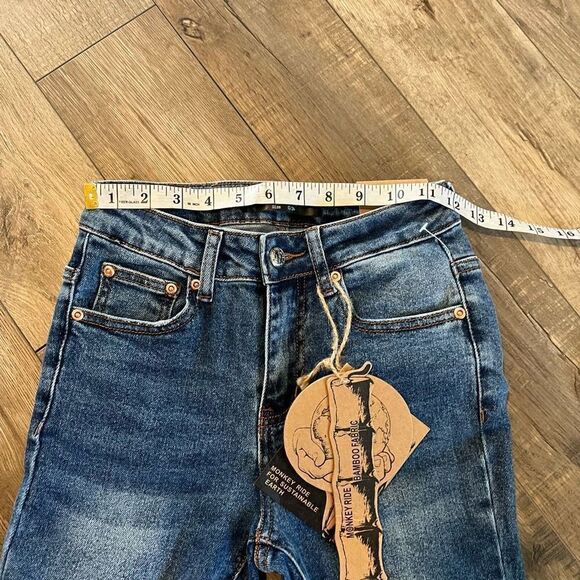 Monkey ride crop jeans size 24 - Picture 6 of 9